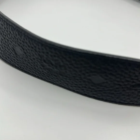 MCM Black Leather Reversible Belt with Silver M Buckle - Picture 4 of 16